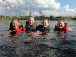 10000 students canoe trip